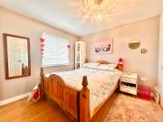 4 bedroom end of terrace house for sale in Holden...