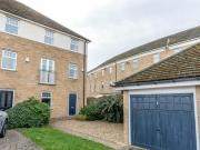 4 Bedroom End Of Terrace House For Sale In Menston, Ilkley