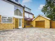 4 bedroom end of terrace house for sale in Oast House...