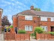 4 bedroom end of terrace house for sale in Spencer...