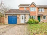 4 bedroom end of terrace house for sale in Wheatfield...