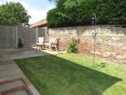 4 bedroom end of terrace house to rent