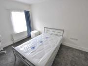 4 Bedroom End of Terrace House to Rent