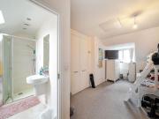 4 bedroom end of terrace house to rent