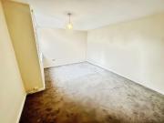 4 bedroom end of terrace house to rent