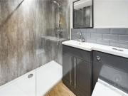 4 bedroom end of terrace house to rent