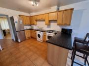 4 bedroom end of terrace house to rent
