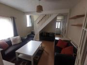 4 bedroom end of terrace house to rent