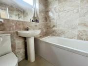 4 bedroom end of terrace house to rent