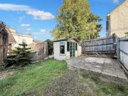 4 bedroom end of terrace house to rent 4 bedroom end of terrace house to rent