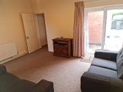 4 bedroom end of terrace house to rent