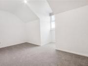 4 bedroom end of terrace house to rent