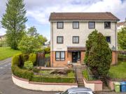 4 Bedroom End of Terrace House to Rent