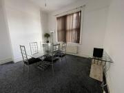 4 bedroom end of terrace house to rent