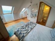 4 bedroom end of terrace house to rent