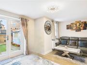 4 bedroom end of terrace house to rent