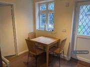 4 bedroom end of terrace house to rent