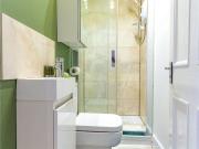 4 bedroom end of terrace house to rent