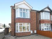 4 bedroom end of terrace house to rent