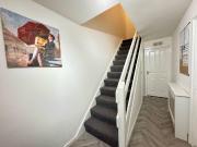 4 Bedroom End of Terrace House to Rent