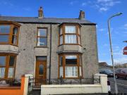 4 bedroom end of terrace house to rent