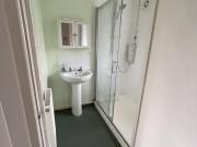 4 bedroom end of terrace house to rent