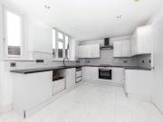 4 bedroom End Terrace House for sale, West Street,...
