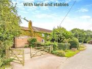 4 bedroom equestrian facility for sale