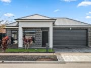 4 Bedroom family home in Miravale on 421sqm