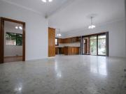 4 bedroom family home in prime location