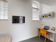 4 bedroom flat for rent in 113D thornycroft Rd,...