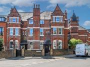 4 bedroom flat for rent in Arthur Street, Arboretum,...