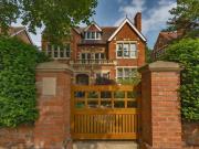4 bedroom flat for rent in Banbury Road Oxford OX2