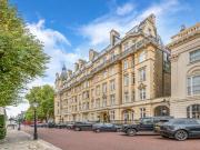 4 bedroom flat for rent in Brunswick Place, Regent's...