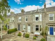 4 bedroom flat for rent in Burns Road, Aberdeen,... 4 bedroom flat for rent in Burns Road, Aberdeen,...