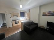 4 bedroom flat for rent in Ecclesall Road, Sheffield, S11