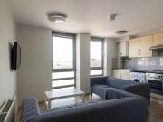 4 Bedroom Flat For Rent In Nottingham, Ng1 3hw
