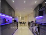 4 bedroom flat for rent in Regent Park Avenue, Hyde...