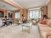 4 bedroom flat for sale