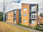 4 bedroom flat for sale