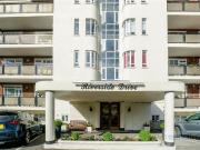 4 bedroom flat for sale