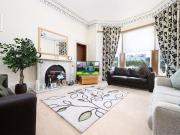 4 bedroom flat for sale