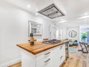 4 bedroom flat for sale