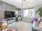 4 Bedroom Flat For Sale In Kennelburn Road, Chapelhall,...