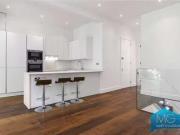 4 bedroom flat for sale in South Hampstead, NW6