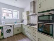 4 Bedroom Flat House to Rent