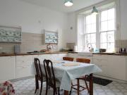 4 Bedroom Flat House to Rent