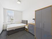 4 bedroom flat share