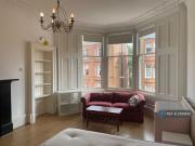 4 bedroom flat to rent