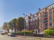 4 bedroom flat to rent